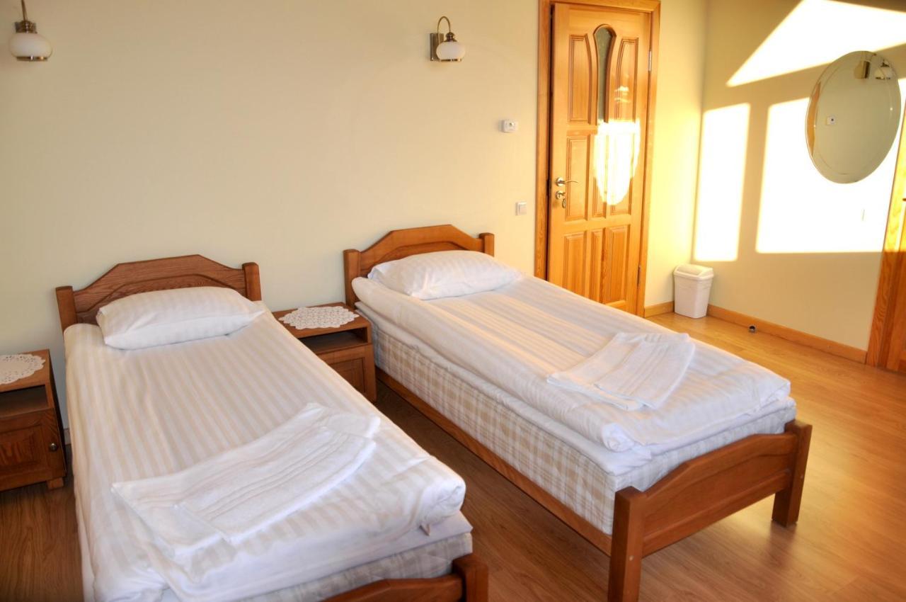Jurvinge Hotel Zadvainai Kültér fotó