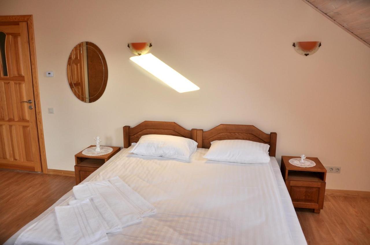 Jurvinge Hotel Zadvainai Kültér fotó