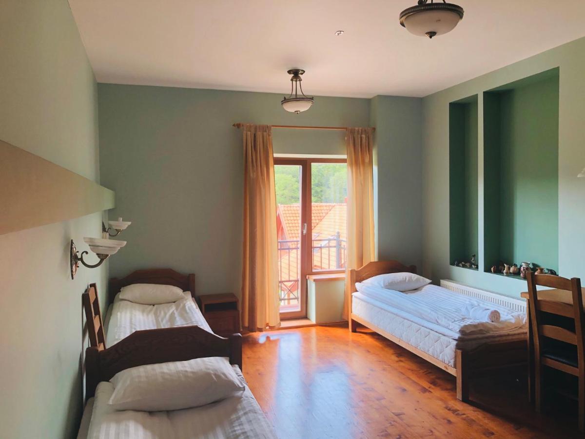 Jurvinge Hotel Zadvainai Kültér fotó