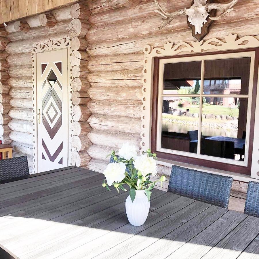 Jurvinge Hotel Zadvainai Kültér fotó