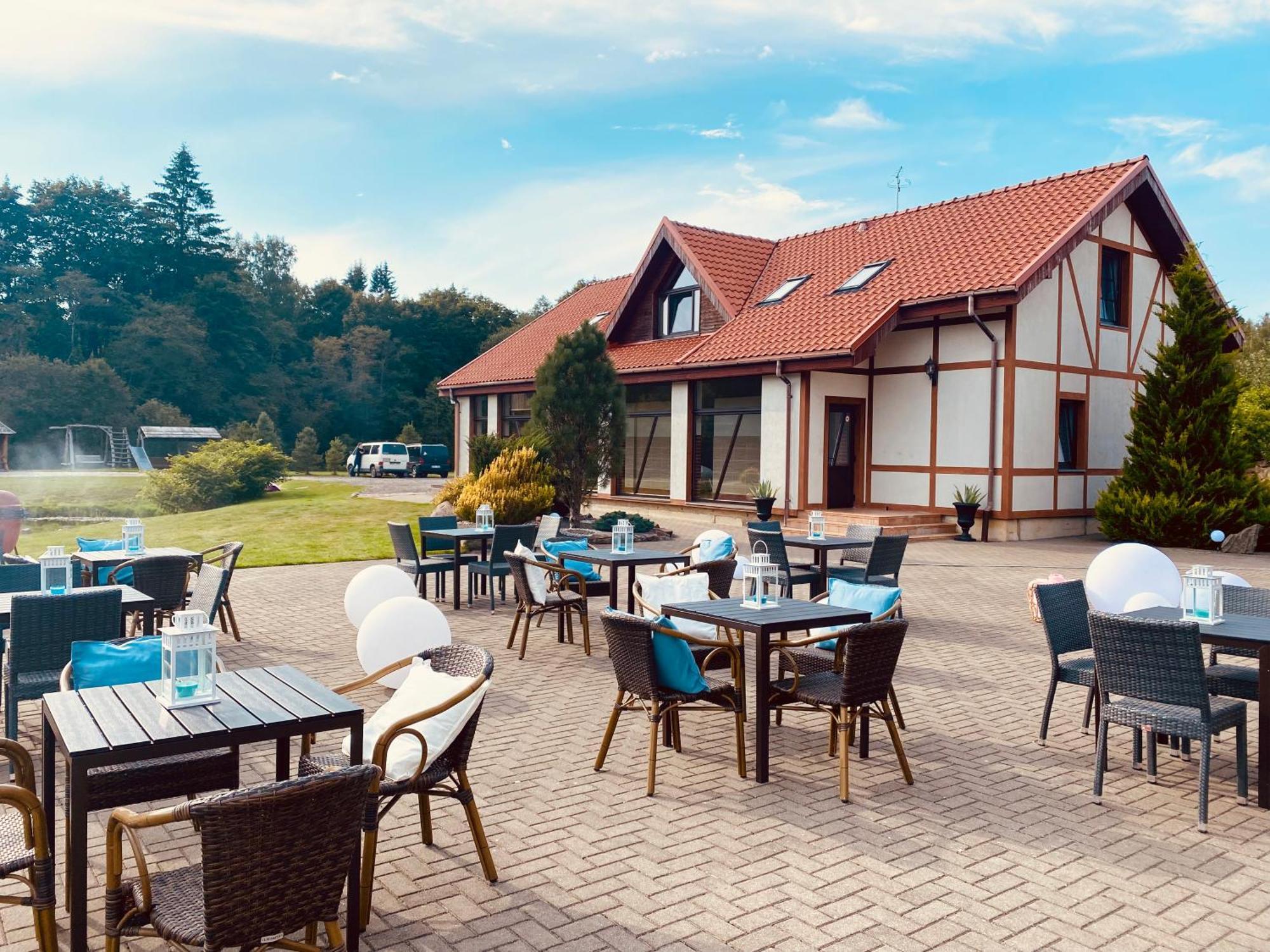 Jurvinge Hotel Zadvainai Kültér fotó